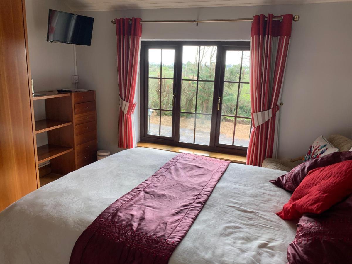 Beech Lodge B&B Lisheenanoran Bagian luar foto